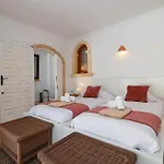 Villa Mareja *